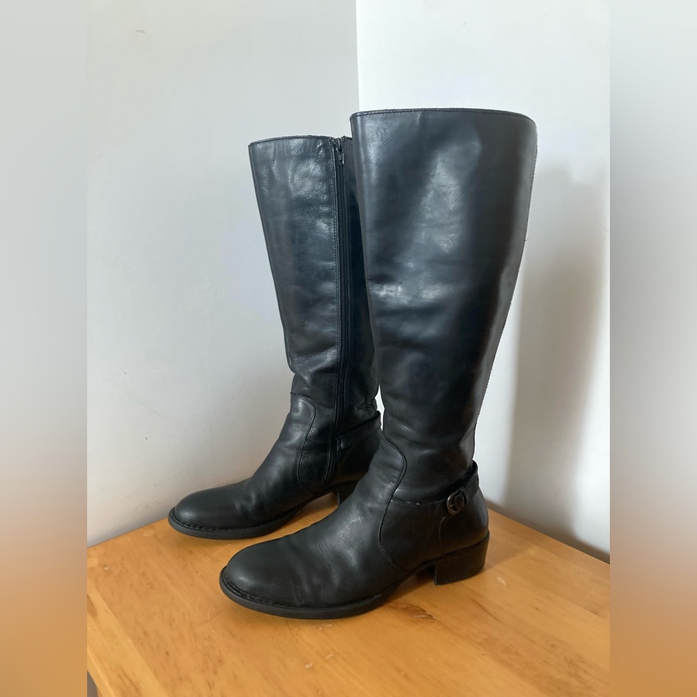 Born Black Leather boots, Women’s size 9